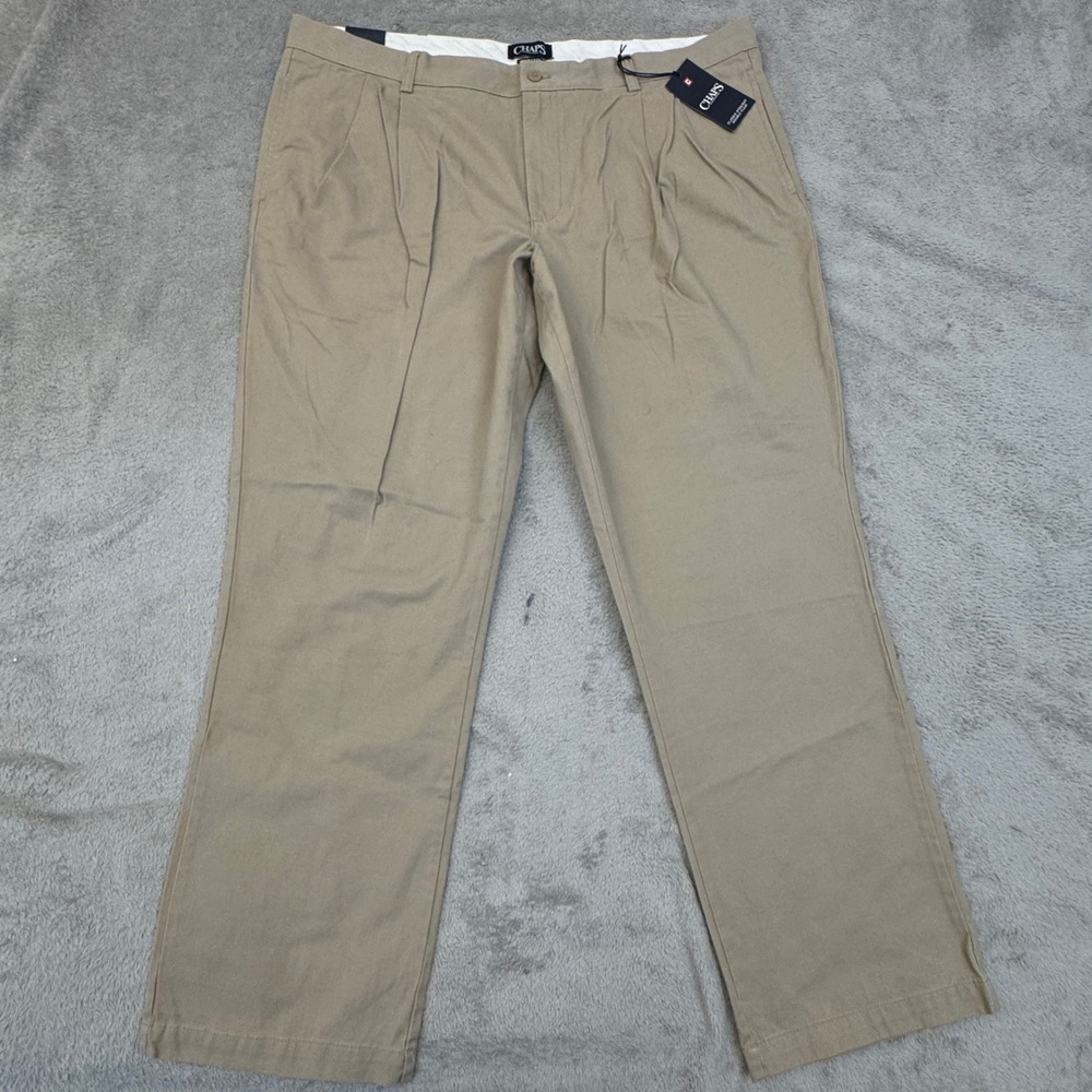 Chaps NWT Double Pleat Chino/Khakis Men's Size 42x31 BRAND‎ NEW